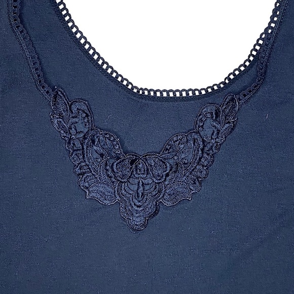 Vintage Black Embroidered Tank Top - Picture 6 of 9